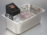 SWID Premium immersion circulator in a 28 liter container